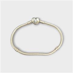 Authentic Pandora Moments Heart & Snake Chain Charm Bracelet S925